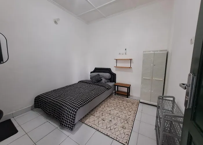 Ruvi Kost